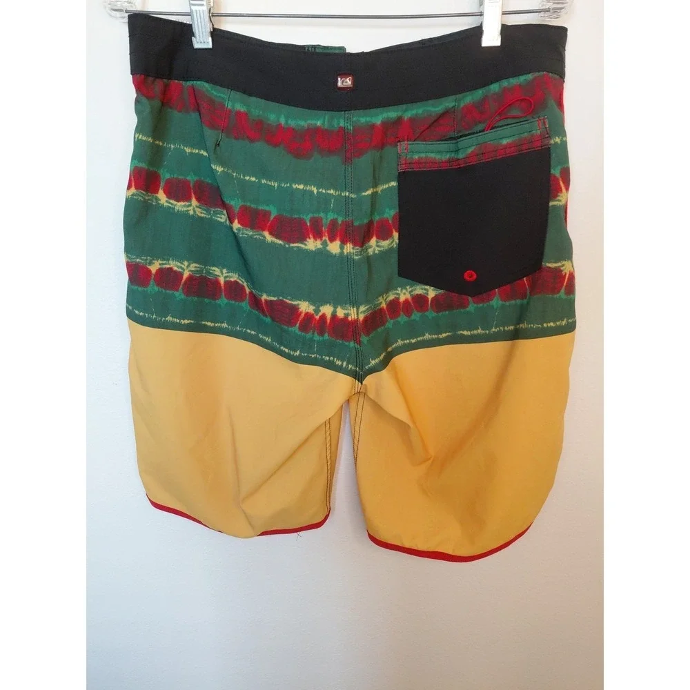 Quiksilver‎ Men's Yellow Red Surfer Board Shorts SZ L Vacation Swim